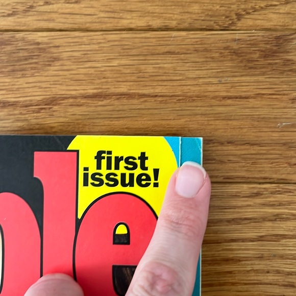 First Issue of Teen People Magazine from February 1998 - Picture 8 of 13